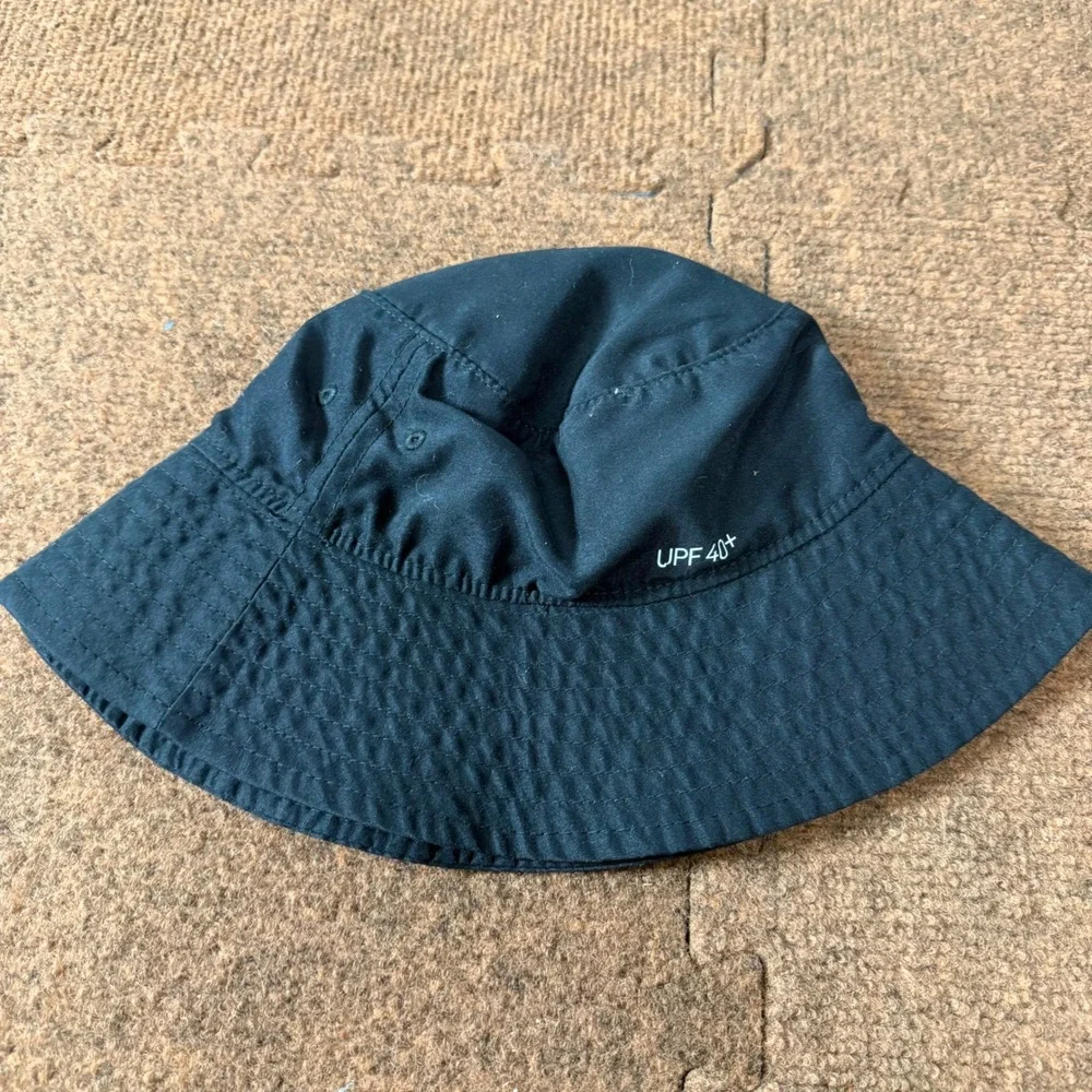 Nike Kids Black Bucket Hat UPF 40+‎ Sun Protection Swoosh Logo 2682-023 Child B+